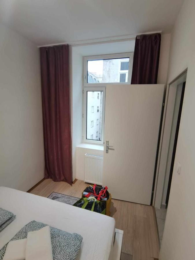 Central Apartment Metro 1 Min. เวียนนา ภายนอก รูปภาพ